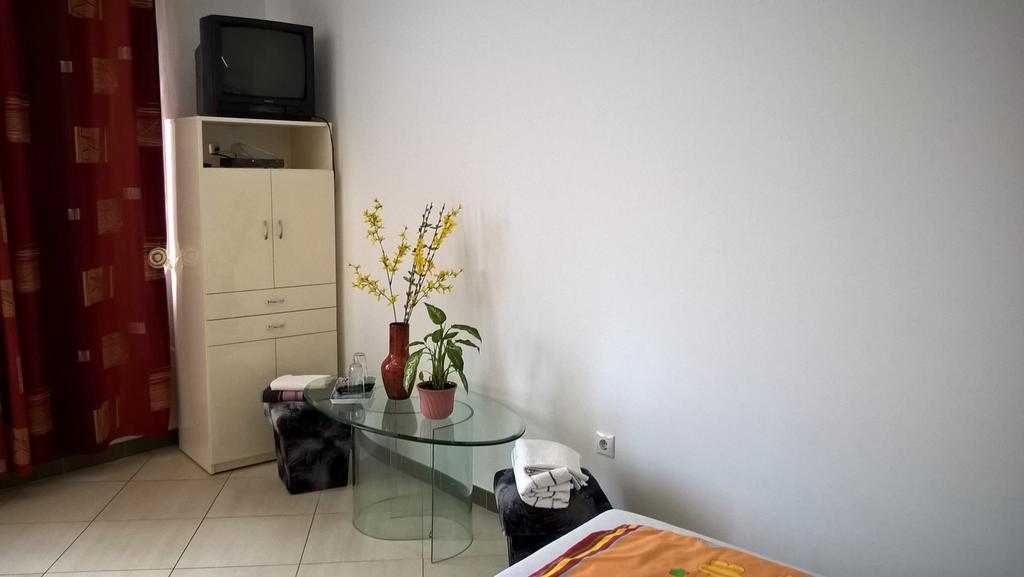 Kazinczy Apartment Kecskemét Habitación foto