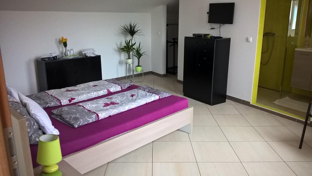 Kazinczy Apartment Kecskemét Habitación foto